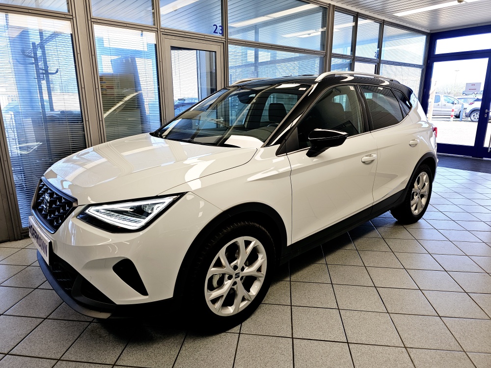 Seat Arona  für nur 19.600,- € bei Hoffmann Automobile in Wolfsburg kaufen und sofort mitnehmen