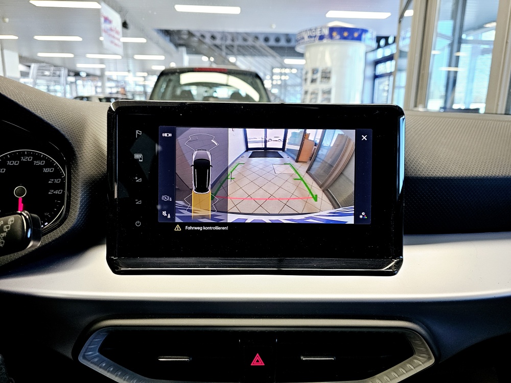 Seat Arona  bei Hoffmann Automobile in Wolfsburg kaufen und sofort mitnehmen - Bild 12