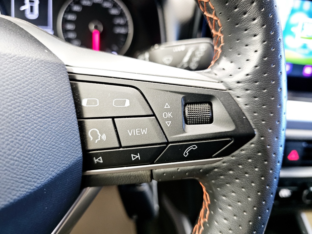 Seat Arona  bei Hoffmann Automobile in Wolfsburg kaufen und sofort mitnehmen - Bild 15