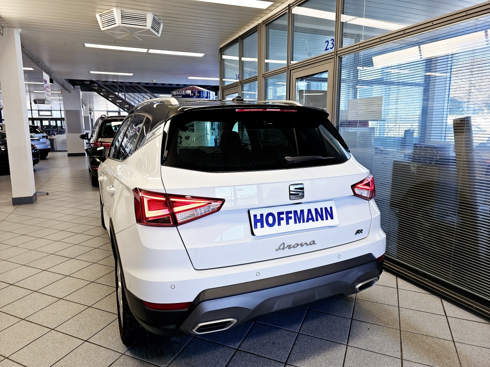 Seat Arona  bei Hoffmann Automobile in Wolfsburg kaufen und sofort mitnehmen - Bild 3