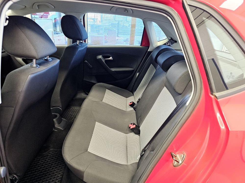 VW Polo  bei Hoffmann Automobile in Wolfsburg kaufen und sofort mitnehmen - Bild 5