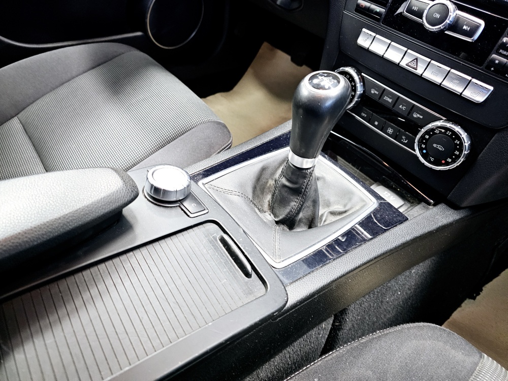 Mercedes-Benz C 200  bei Hoffmann Automobile in Wolfsburg kaufen und sofort mitnehmen - Bild 7