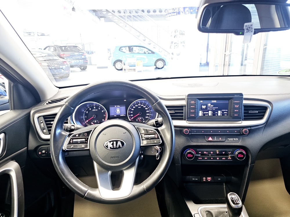 Kia Ceed  bei Hoffmann Automobile in Wolfsburg kaufen und sofort mitnehmen - Bild 14