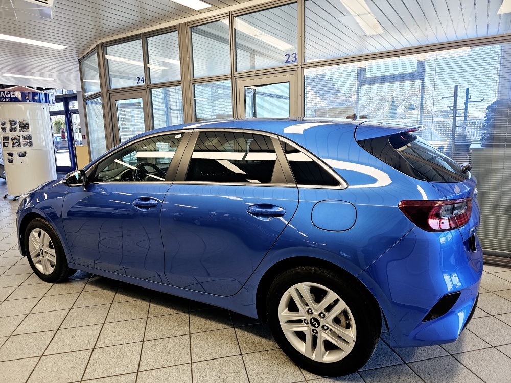 Kia Ceed  bei Hoffmann Automobile in Wolfsburg kaufen und sofort mitnehmen - Bild 18