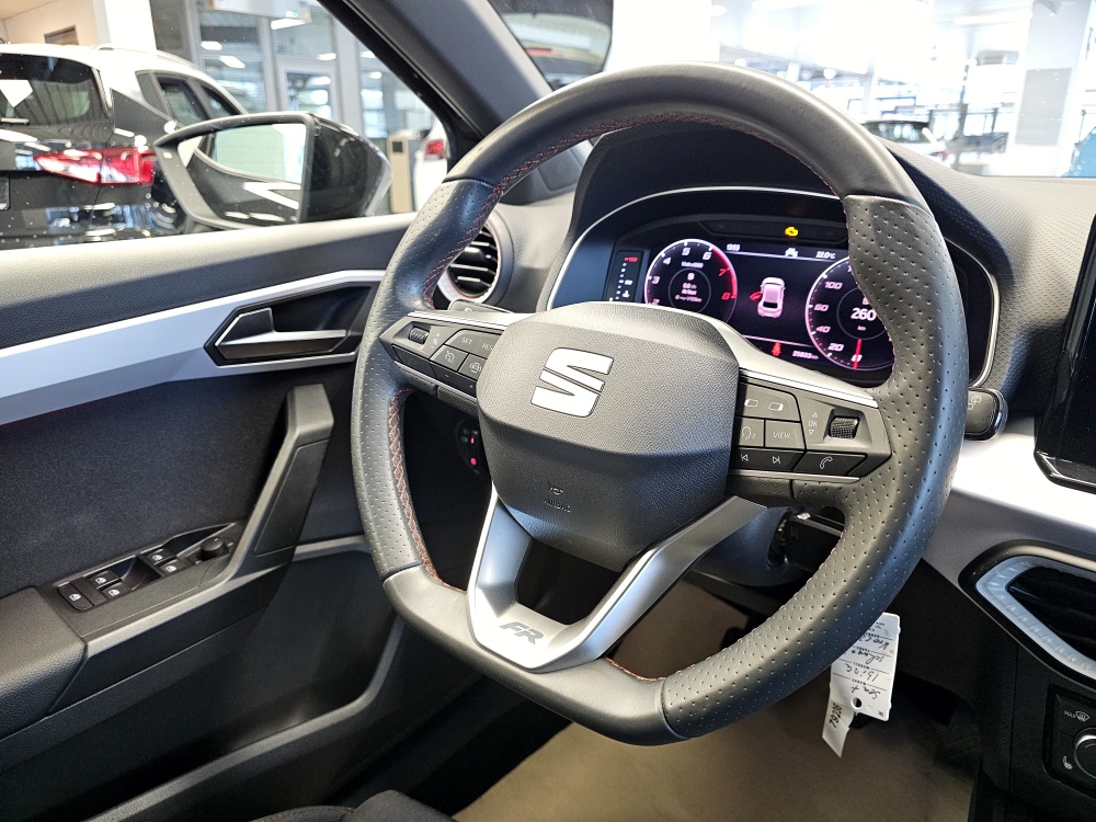 Seat Ibiza  bei Hoffmann Automobile in Wolfsburg kaufen und sofort mitnehmen - Bild 15