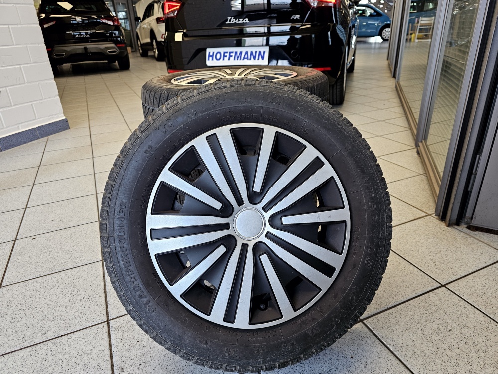 Seat Ibiza  bei Hoffmann Automobile in Wolfsburg kaufen und sofort mitnehmen - Bild 4