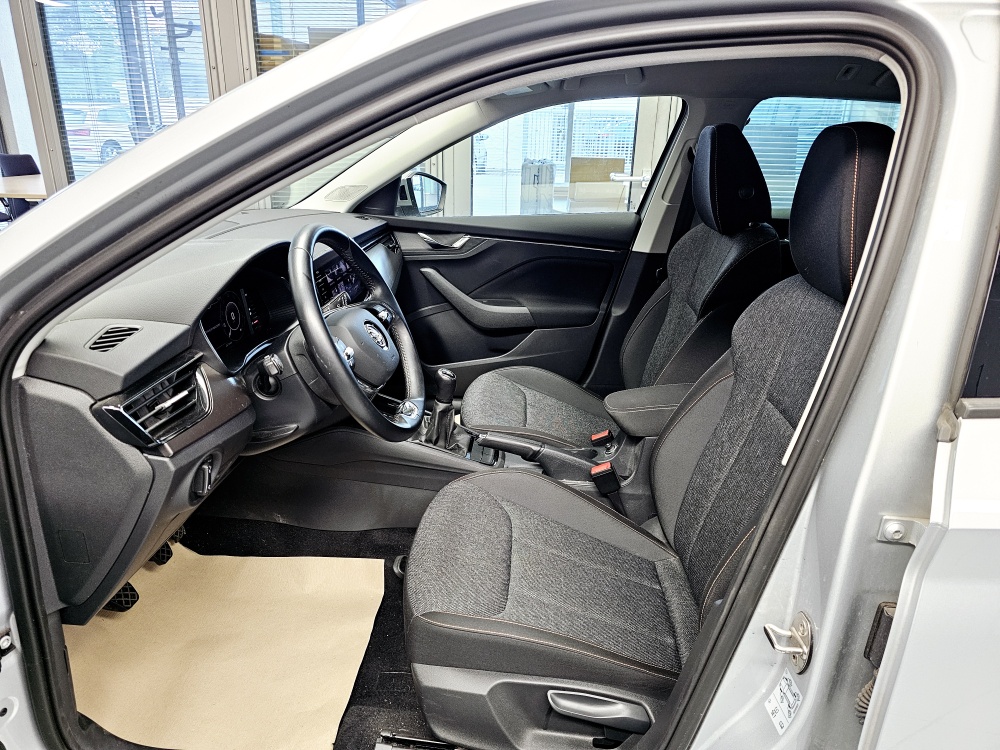Skoda Scala  bei Hoffmann Automobile in Wolfsburg kaufen und sofort mitnehmen - Bild 16