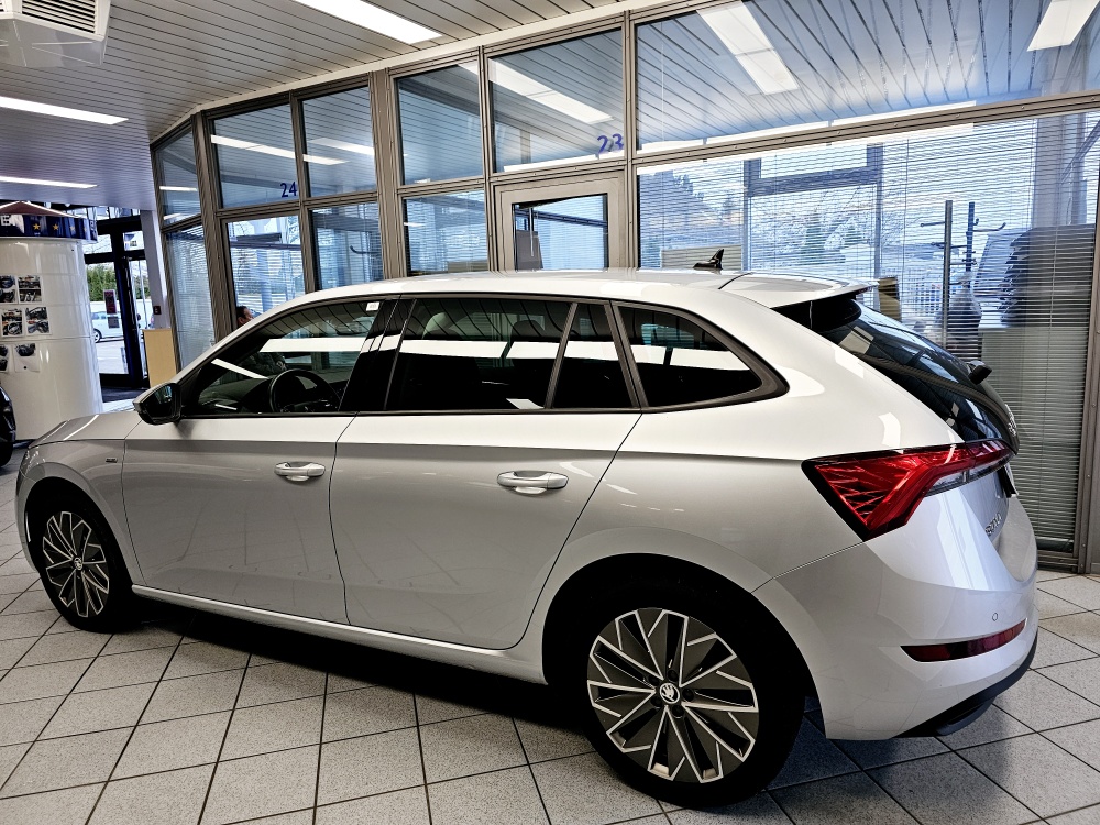 Skoda Scala  bei Hoffmann Automobile in Wolfsburg kaufen und sofort mitnehmen - Bild 18