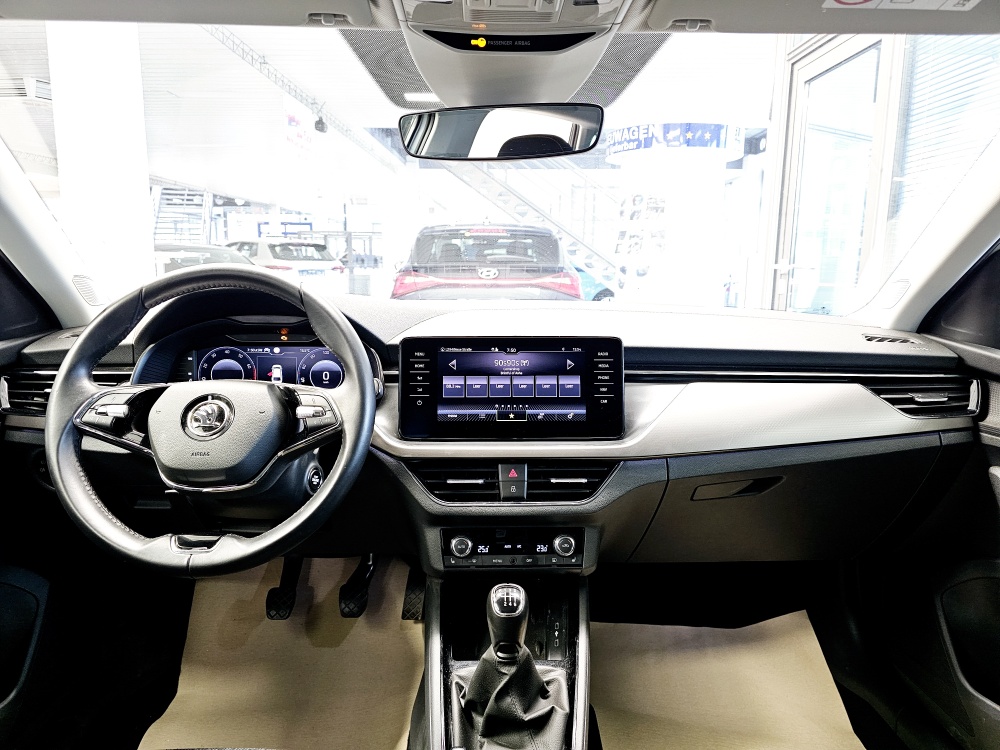Skoda Scala  bei Hoffmann Automobile in Wolfsburg kaufen und sofort mitnehmen - Bild 5