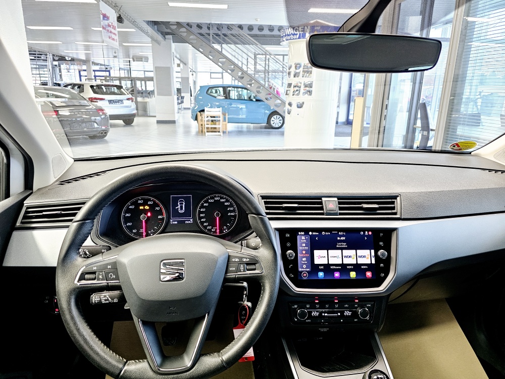 Seat Arona  bei Hoffmann Automobile in Wolfsburg kaufen und sofort mitnehmen - Bild 13