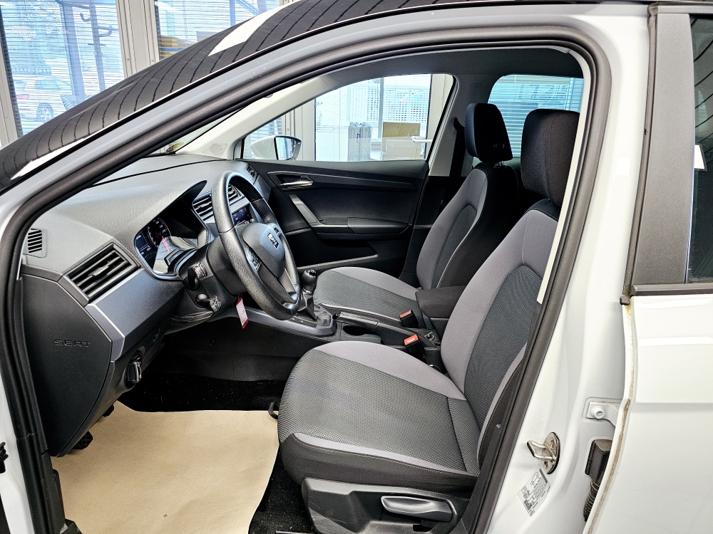 Seat Arona  bei Hoffmann Automobile in Wolfsburg kaufen und sofort mitnehmen - Bild 15