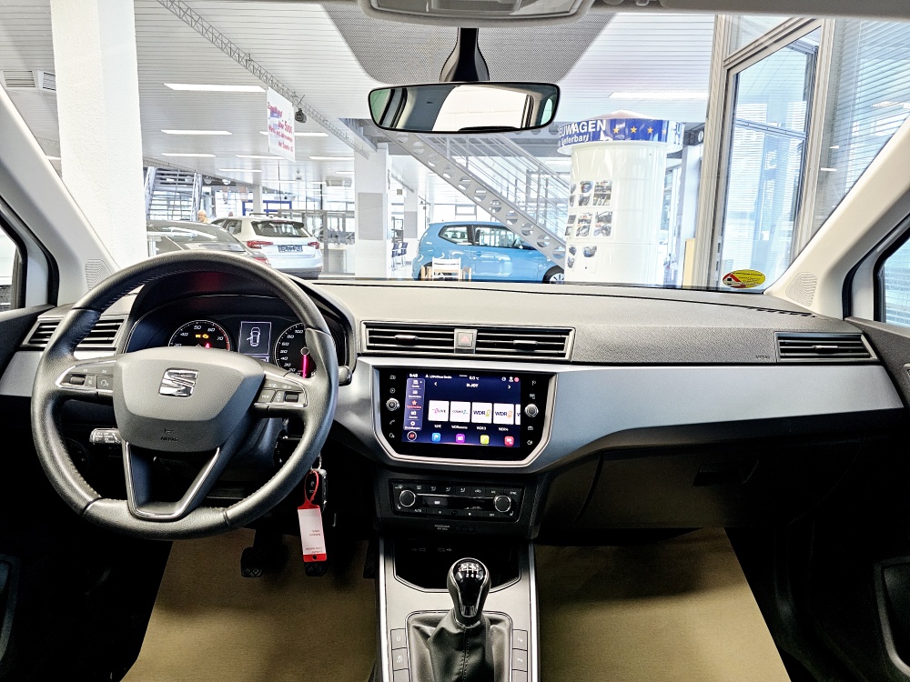 Seat Arona  bei Hoffmann Automobile in Wolfsburg kaufen und sofort mitnehmen - Bild 5