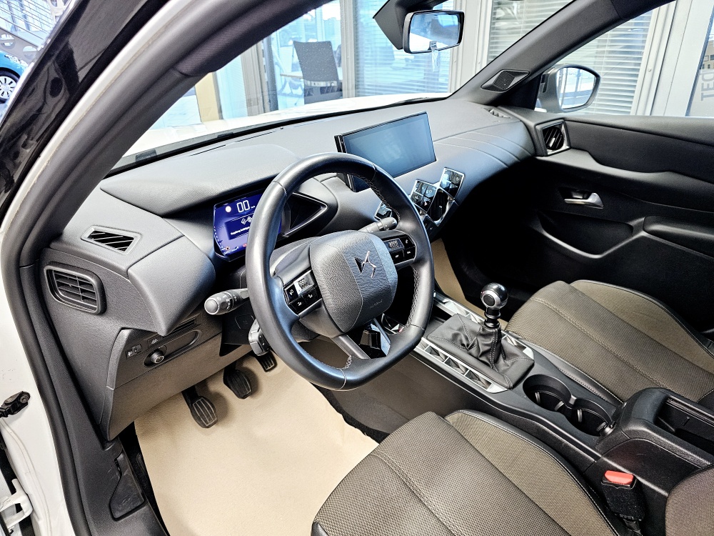 Citroen DS3  bei Hoffmann Automobile in Wolfsburg kaufen und sofort mitnehmen - Bild 9