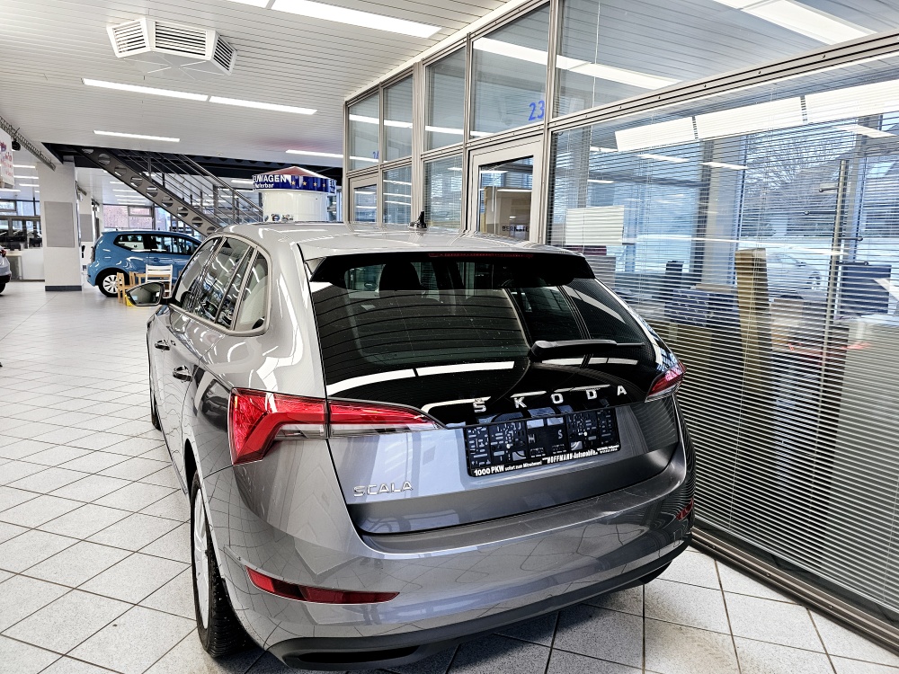 Skoda Scala  bei Hoffmann Automobile in Wolfsburg kaufen und sofort mitnehmen - Bild 3