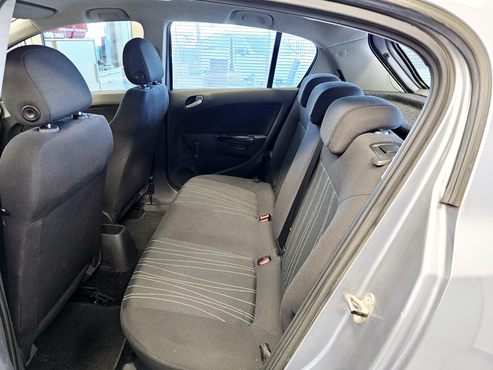 Opel Corsa  bei Hoffmann Automobile in Wolfsburg kaufen und sofort mitnehmen - Bild 5