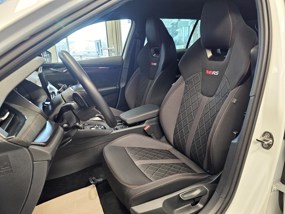 Skoda Octavia Combi  bei Hoffmann Automobile in Wolfsburg kaufen und sofort mitnehmen - Bild 22