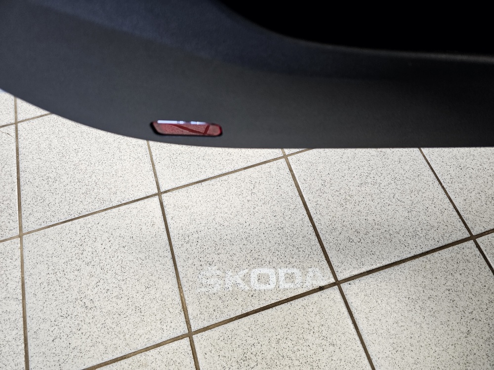 Skoda Octavia Combi  bei Hoffmann Automobile in Wolfsburg kaufen und sofort mitnehmen - Bild 23