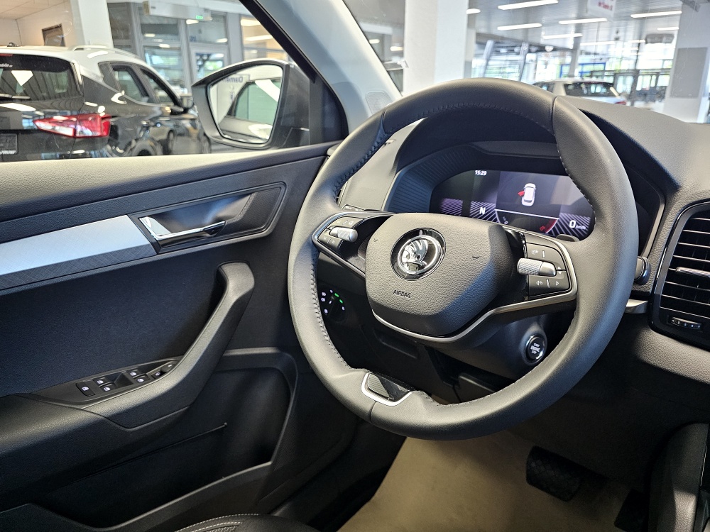 Skoda Karoq  bei Hoffmann Automobile in Wolfsburg kaufen und sofort mitnehmen - Bild 14