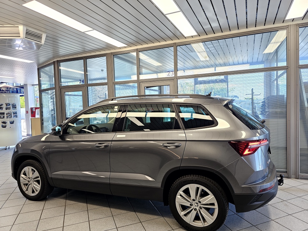 Skoda Karoq  bei Hoffmann Automobile in Wolfsburg kaufen und sofort mitnehmen - Bild 21