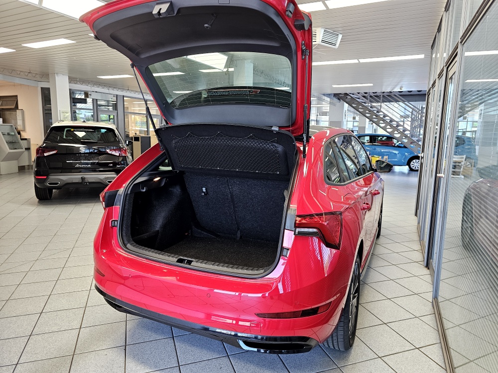 Skoda Scala  bei Hoffmann Automobile in Wolfsburg kaufen und sofort mitnehmen - Bild 2