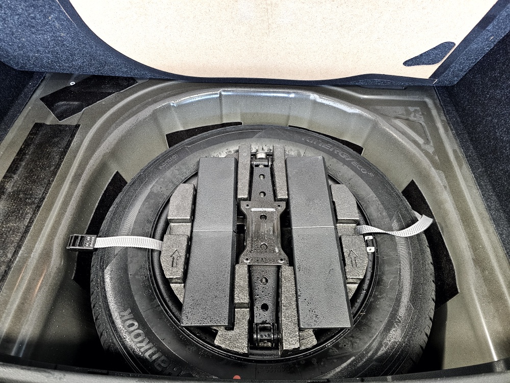 Skoda Scala  bei Hoffmann Automobile in Wolfsburg kaufen und sofort mitnehmen - Bild 3