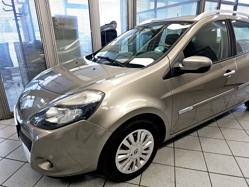 Renault Clio Grandtour  bei Hoffmann Automobile in Wolfsburg kaufen und sofort mitnehmen - Bild 12