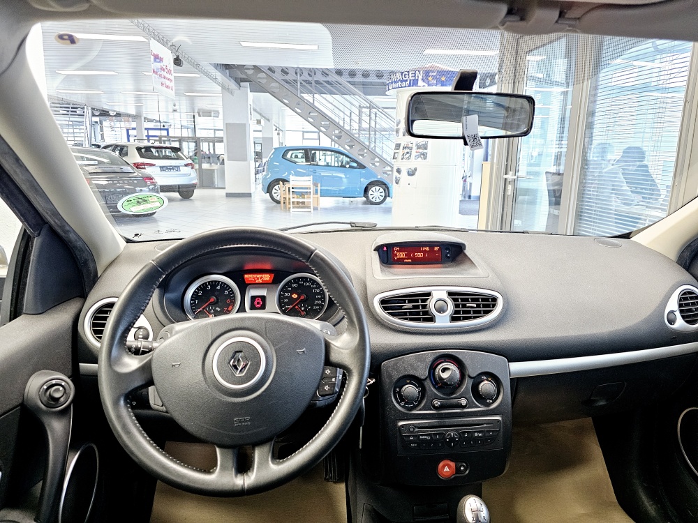 Renault Clio Grandtour  bei Hoffmann Automobile in Wolfsburg kaufen und sofort mitnehmen - Bild 7