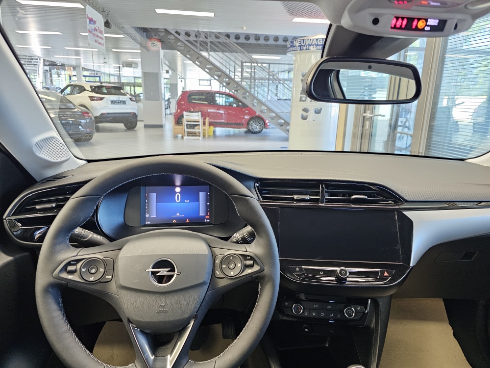 Opel Corsa  bei Hoffmann Automobile in Wolfsburg kaufen und sofort mitnehmen - Bild 10
