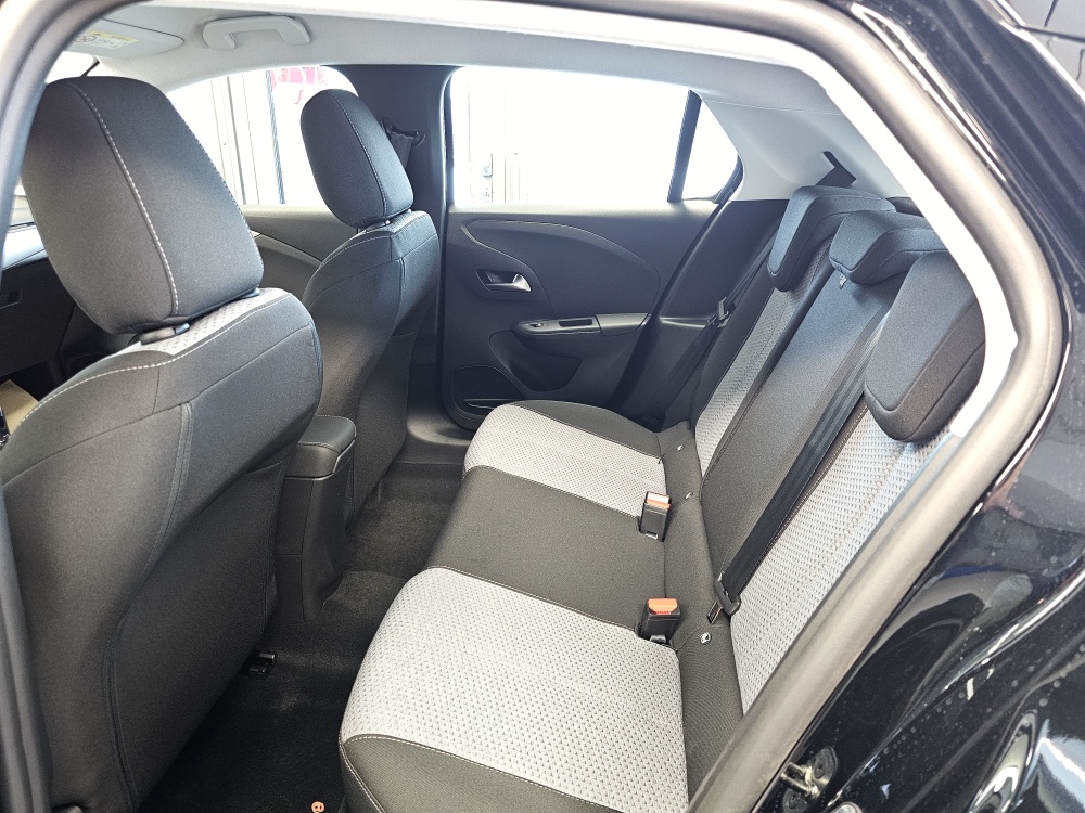 Opel Corsa  bei Hoffmann Automobile in Wolfsburg kaufen und sofort mitnehmen - Bild 4