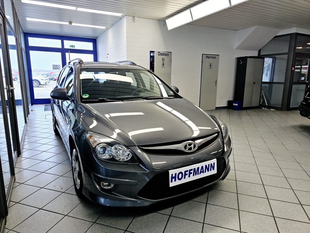 Hyundai i30 Kombi  bei Hoffmann Automobile in Wolfsburg kaufen und sofort mitnehmen - Bild 16