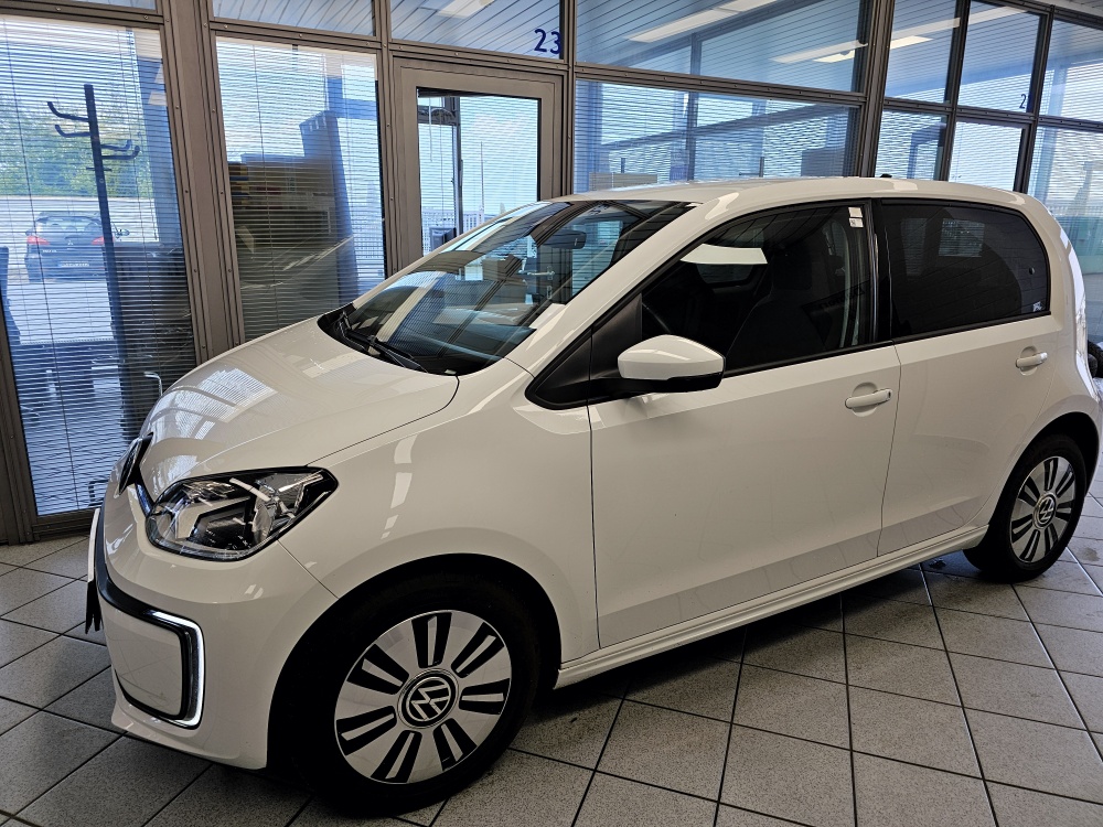 VW e-up!  bei Hoffmann Automobile in Wolfsburg kaufen und sofort mitnehmen - Bild 17
