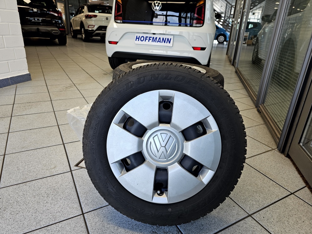 VW e-up!  bei Hoffmann Automobile in Wolfsburg kaufen und sofort mitnehmen - Bild 4