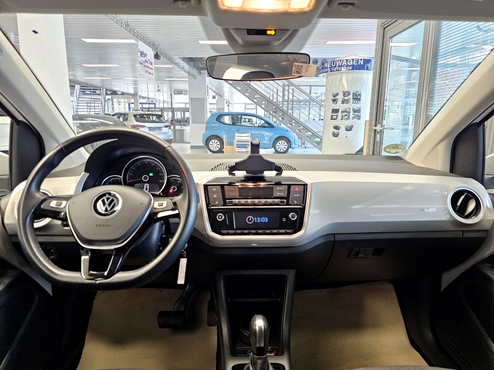 VW e-up!  bei Hoffmann Automobile in Wolfsburg kaufen und sofort mitnehmen - Bild 7