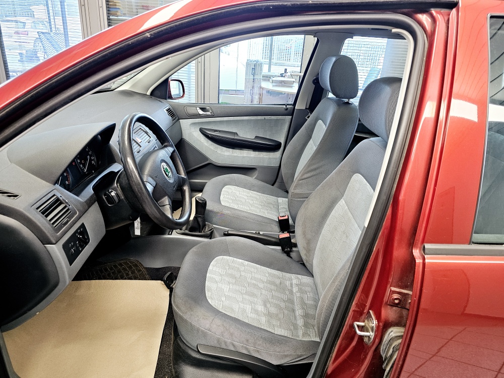 Skoda Fabia Combi  bei Hoffmann Automobile in Wolfsburg kaufen und sofort mitnehmen - Bild 11