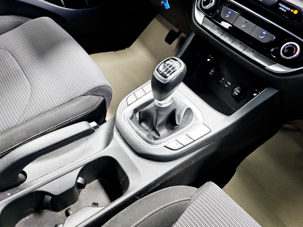 Hyundai i30  bei Hoffmann Automobile in Wolfsburg kaufen und sofort mitnehmen - Bild 6