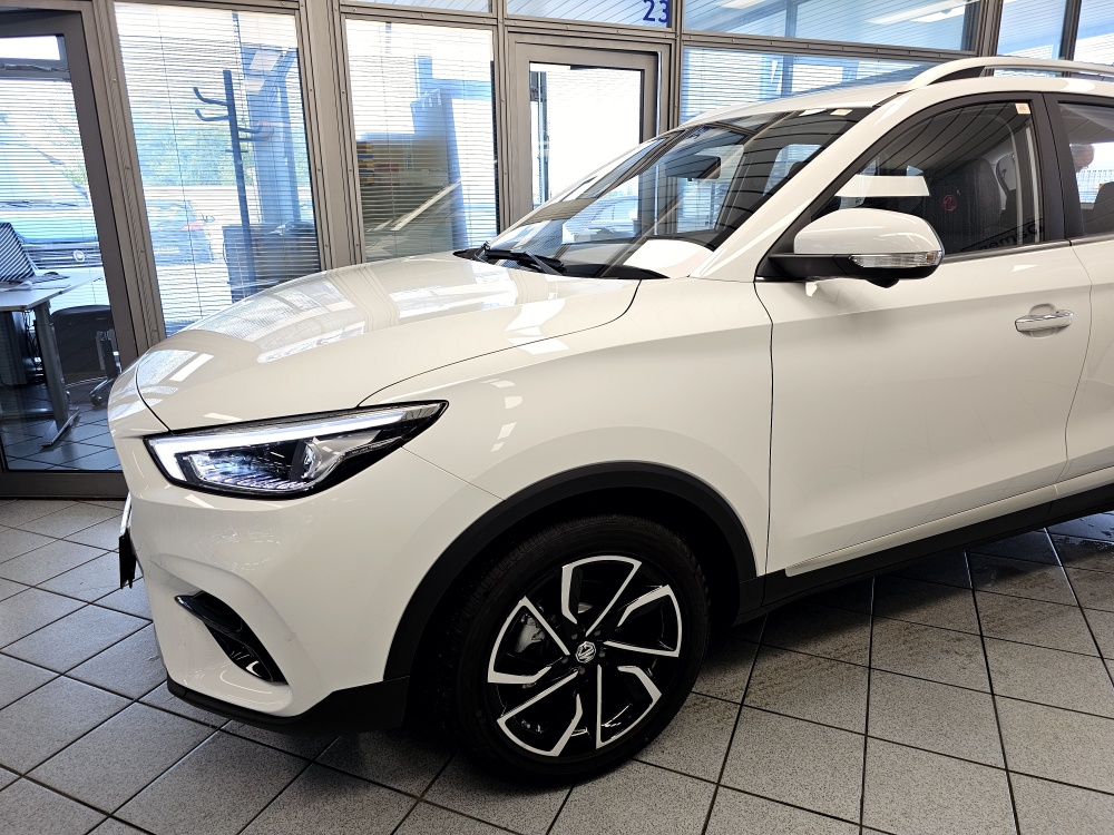 MG ZS  bei Hoffmann Automobile in Wolfsburg kaufen und sofort mitnehmen - Bild 20
