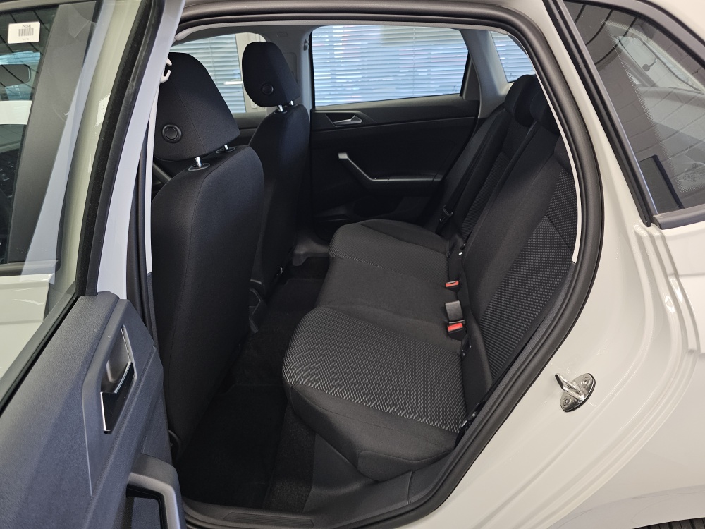VW Polo  bei Hoffmann Automobile in Wolfsburg kaufen und sofort mitnehmen - Bild 4