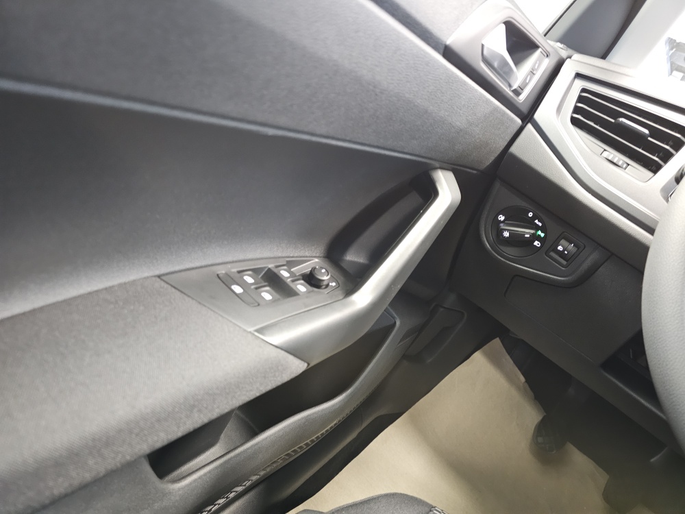 VW Polo  bei Hoffmann Automobile in Wolfsburg kaufen und sofort mitnehmen - Bild 17