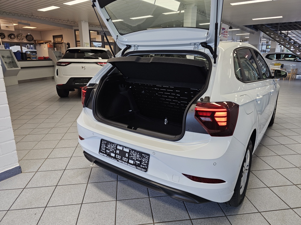 VW Polo  bei Hoffmann Automobile in Wolfsburg kaufen und sofort mitnehmen - Bild 2