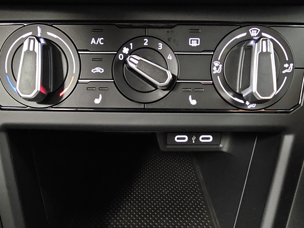 VW Polo  bei Hoffmann Automobile in Wolfsburg kaufen und sofort mitnehmen - Bild 7