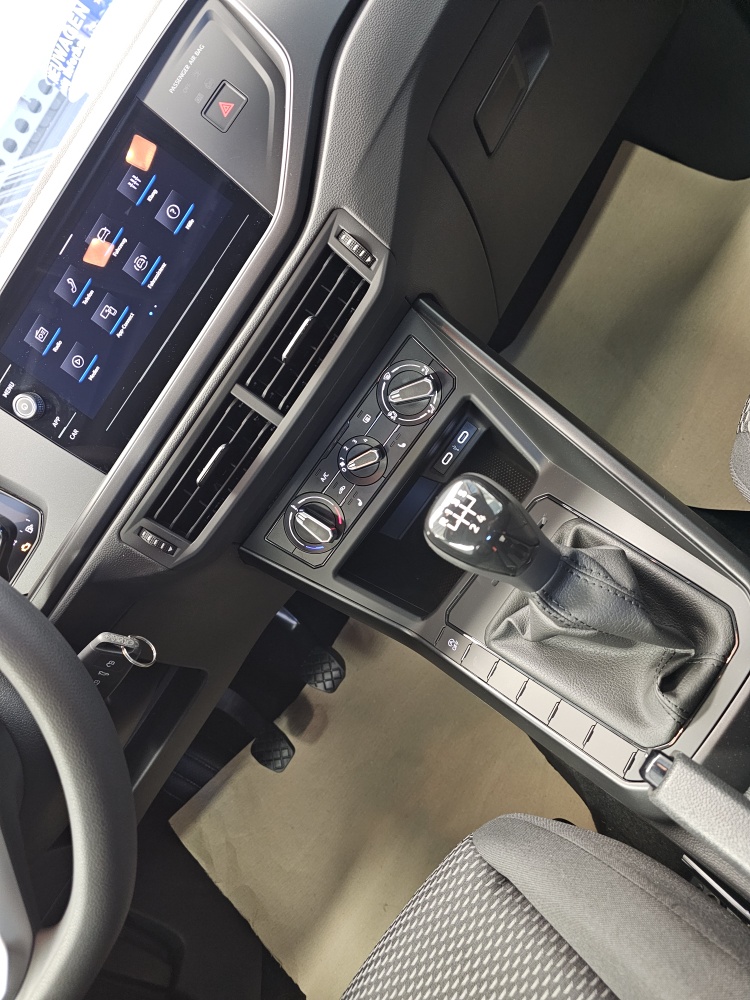 VW Polo bei Hoffmann Automobile in Wolfsburg kaufen und sofort mitnehmen - Bild 6