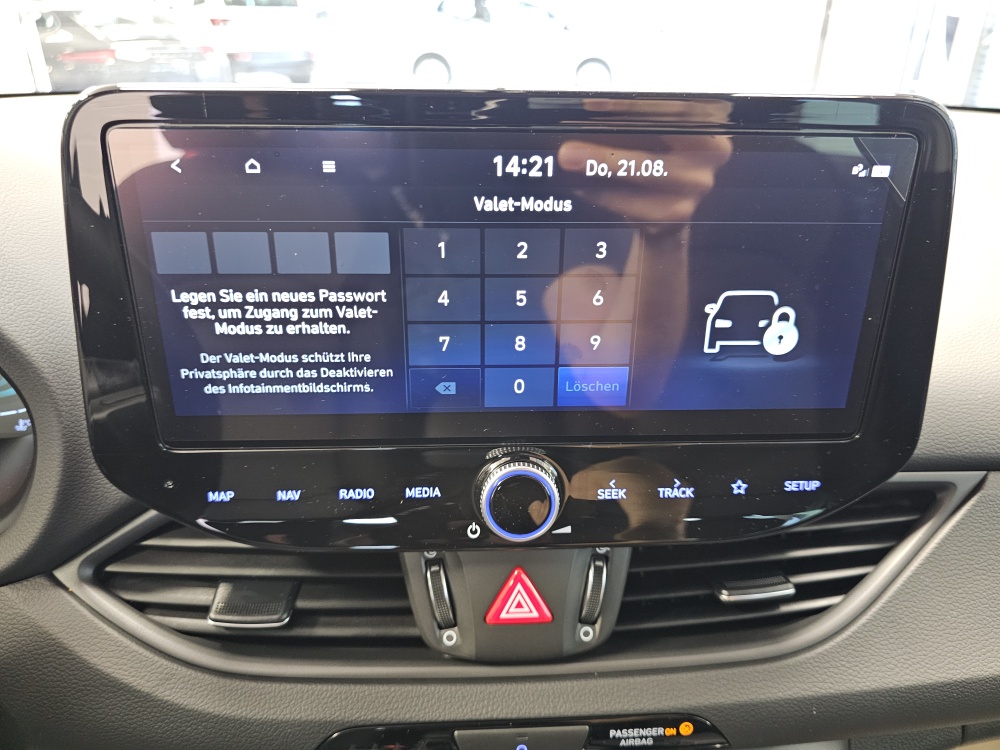 Hyundai i30 Kombi  bei Hoffmann Automobile in Wolfsburg kaufen und sofort mitnehmen - Bild 14