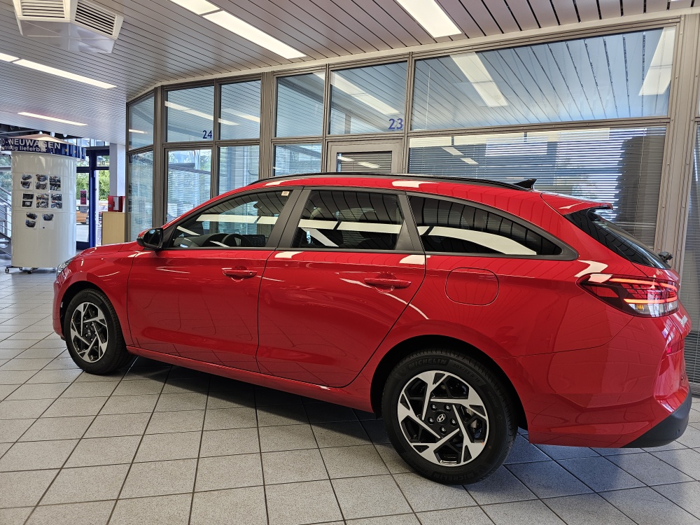 Hyundai i30 Kombi  bei Hoffmann Automobile in Wolfsburg kaufen und sofort mitnehmen - Bild 24