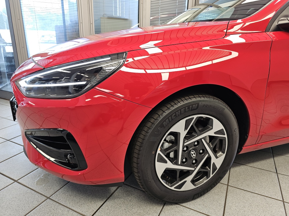 Hyundai i30 Kombi  bei Hoffmann Automobile in Wolfsburg kaufen und sofort mitnehmen - Bild 25