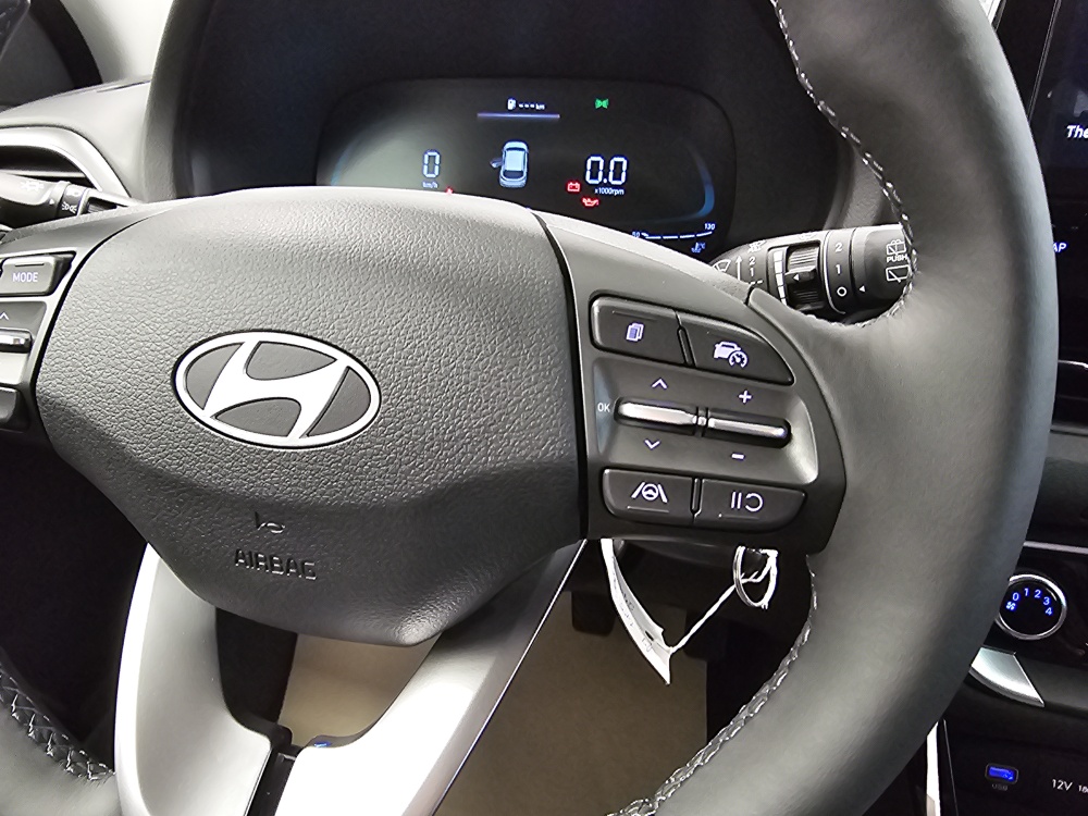 Hyundai i30 Kombi  bei Hoffmann Automobile in Wolfsburg kaufen und sofort mitnehmen - Bild 12