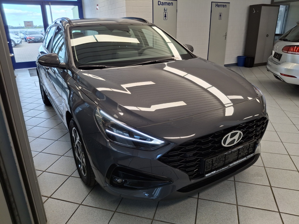 Hyundai i30 Kombi  bei Hoffmann Automobile in Wolfsburg kaufen und sofort mitnehmen - Bild 30