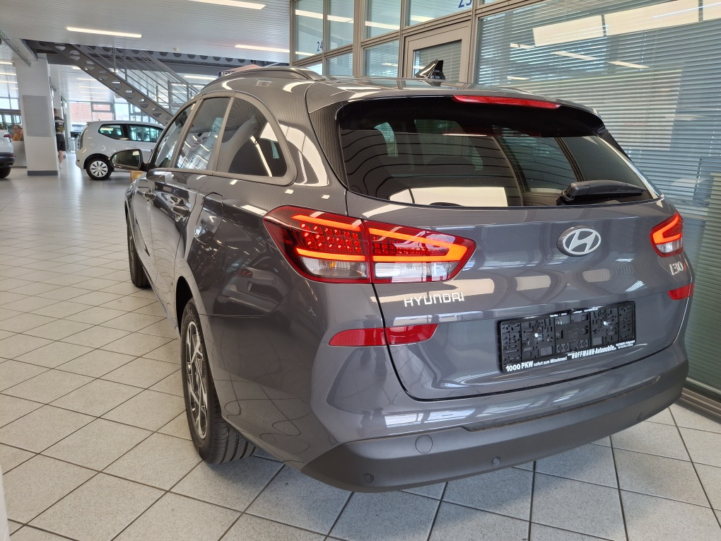 Hyundai i30 Kombi  bei Hoffmann Automobile in Wolfsburg kaufen und sofort mitnehmen - Bild 5