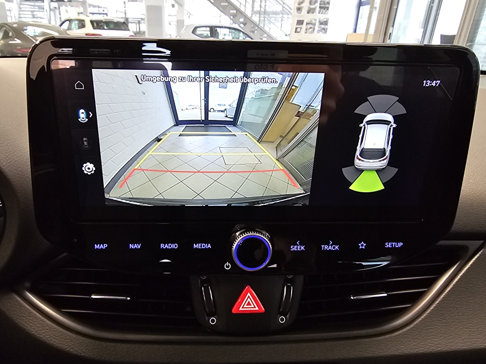 Hyundai i30 Kombi  bei Hoffmann Automobile in Wolfsburg kaufen und sofort mitnehmen - Bild 20