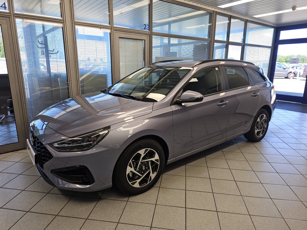 Hyundai i30 Kombi  für nur 22.950,- € bei Hoffmann Automobile in Wolfsburg kaufen und sofort mitnehmen