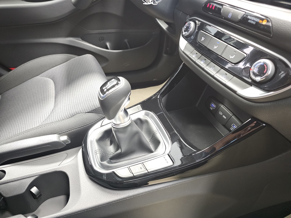 Hyundai i30 Kombi  bei Hoffmann Automobile in Wolfsburg kaufen und sofort mitnehmen - Bild 7